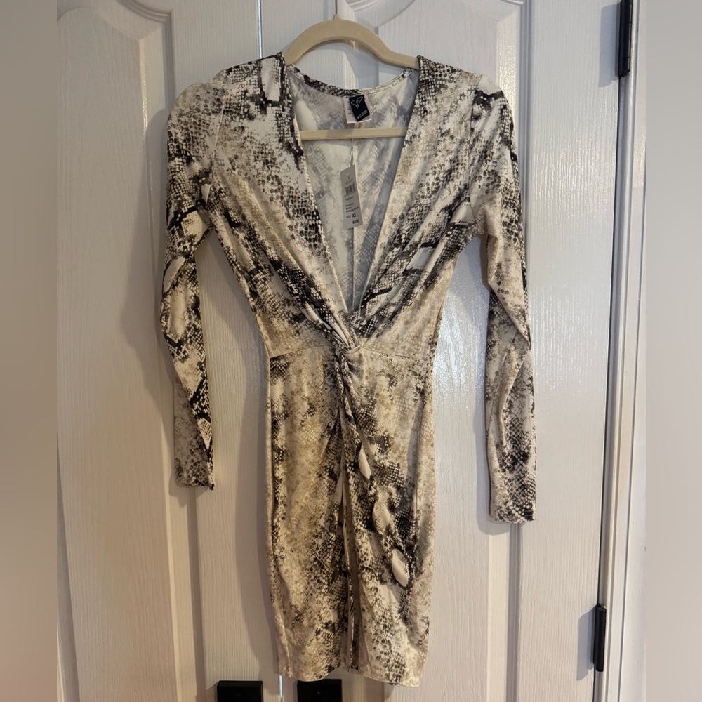 Snakeskin Print Long Sleeve Dress